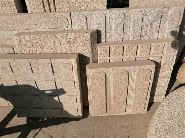 黄锈石厂家价格